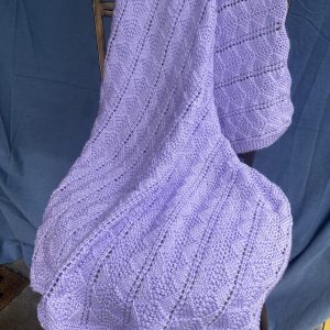 Lilac Fan-and-Shell Pattern Baby/Toddler Blanket